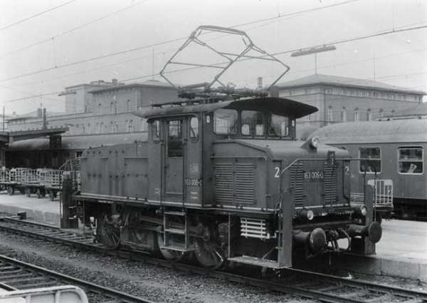 H0 D DB Elektrolokomotive E 63 05, Ep.III, etc..................................................