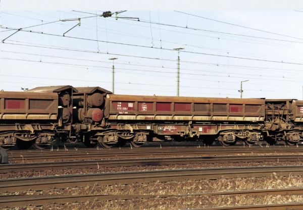 H0 Piko D DB Zweiseitenkipper Fakks mit Bremserbühne, 4A, braun , Ep,V, etc..........................................................................