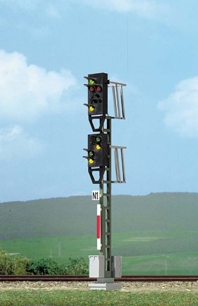 H0 Bahnausstattung Hauptsignal mit Vorsignal, LED 8, Steckfuß, etc............................................................................