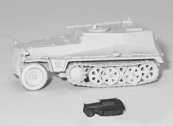 H0 mili D DW Beobachtungsschützenpanzer SdKfz 253,  grau, etc............................................................................................