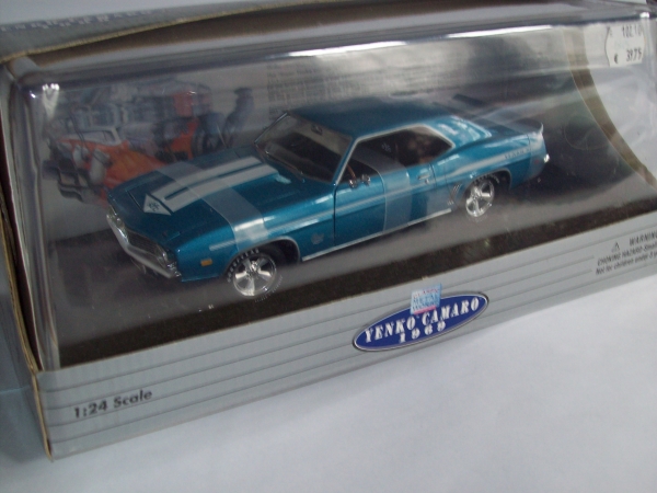 PKW Yenko Camaro 69 1:24