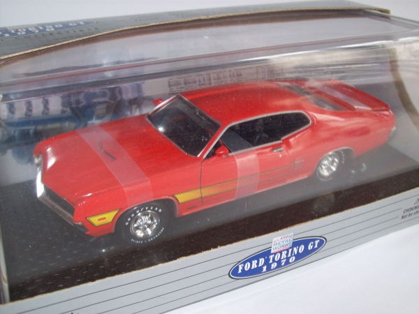 PKW Ford Torino GT 7 1:24