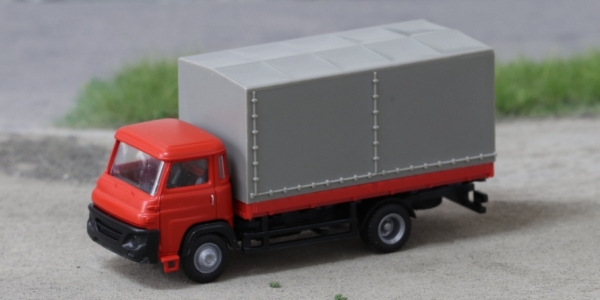 H0 CZ LKW BS Avia , 2A, Ep.IV, rötlich, Plane und Pritsche, etc.........................................