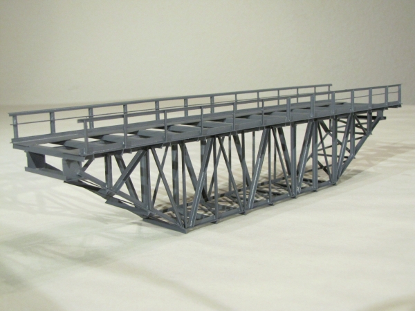 H0 KU 30 Kastenbrücke grau,  30x 6,8x 7,3cm, etc...........................................................