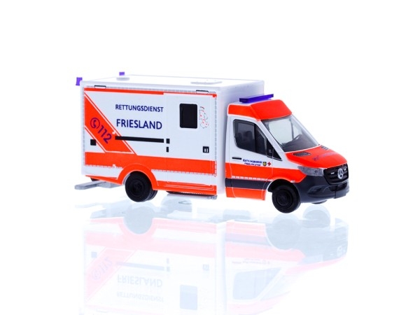 H0 D Bus WAS RTW ´18 Rettungsdienst Friesland, 2A, etc.........................