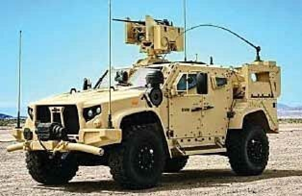 H0 mili USA US Army gepanzertes Fahrzeug M1278A1 CCWC, etc..................................................................................................