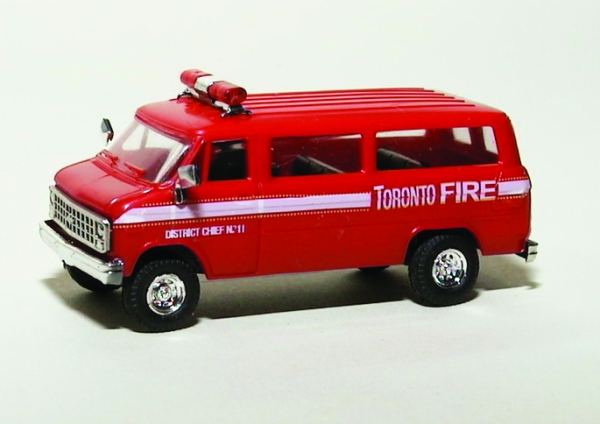 H0 Einsatzfahrzeuge Ka Personenbus Toronto Fire Serv., etc......................................................................