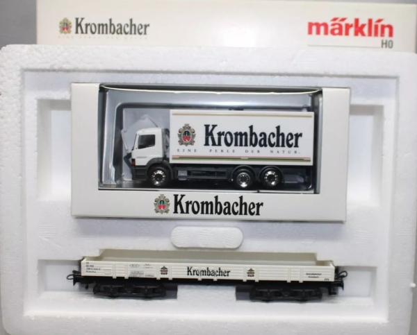 H0 Krombacher Güterwagen mit Kühl LKW- " Krombacher ", etc............................................................... H0 Krombacher Güterwagen mit Kühl LKW- " Krombacher ", etc...............................................................