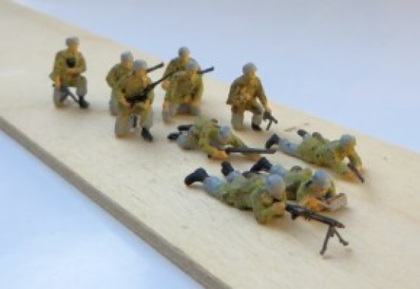 H0 mili Figuren D DW Fallschirmjäger WWII kämpfend, etc..................................................................................................