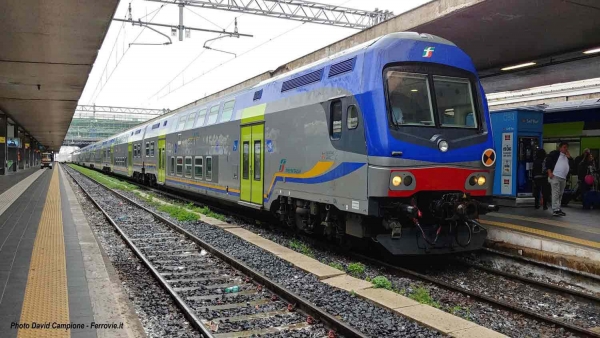 H0 I FS Doppelstocktriebwagen Set, 3teilig, Trenitalia,  4A, Ep.VI, L=920mm, DPR- Lackierung,  " Vivalto ", etc....................................................................................................