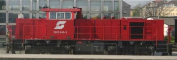 H0 A ÖBB Diesellokomotive BR 2070, 4A, Ep.VI, Gehäuse rot, Fahrgestell schwarz, Sound,