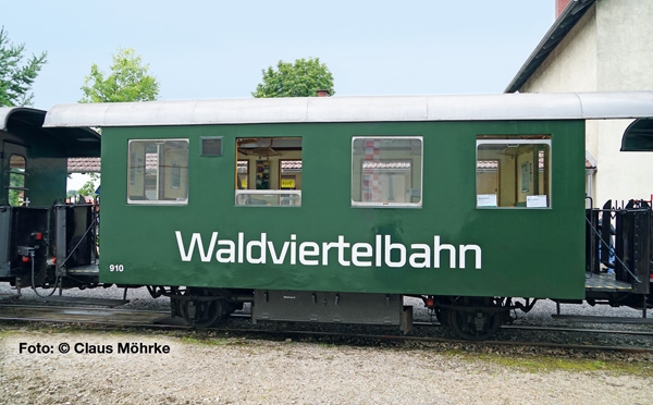 H0e A ÖBB Personenwagen Bi/ s, Nr.910, L= 97mm, 2A,  Ep.VI,  grün, " Waldviertelbahn ", etc......................