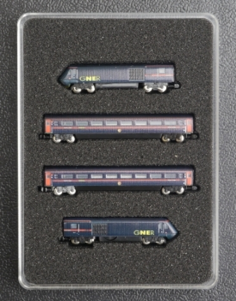 T Fahrzeuge Intercity- Zug " GREAT NORTH RAILWAY ", Endwagen motorisiert 2, Mittelwagen  2 Kl.1, L= 190mm, etc.....