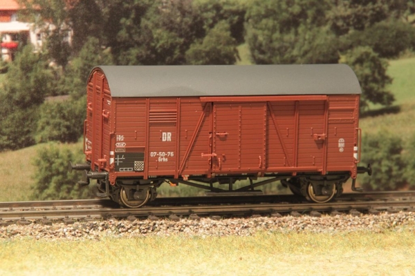 H0 A ÖBB Güterwagen ged., " Klagenfurt ", Omm34, 2A, Ep.III, braun, Holztür mit Verstärkung