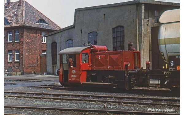 TT D DB Diesellokomotive Kö III 4204, 2A, Ep.III rot, Führerhaus offen, etc...................